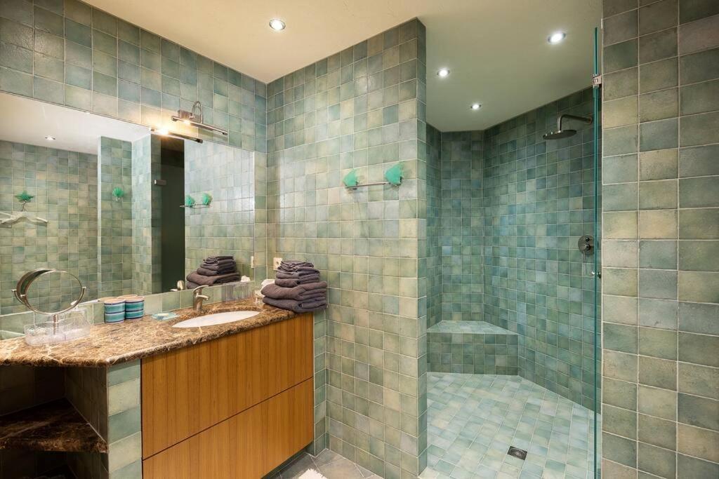 Villa In Gated Community Of Hotel La Reserve ラマチュエル エクステリア 写真