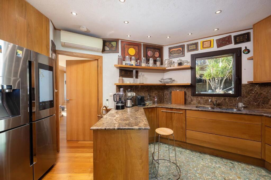 Villa In Gated Community Of Hotel La Reserve ラマチュエル エクステリア 写真